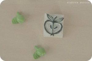 Stempel mit Apfel-Motiv von signora aurora - einfach schön