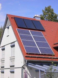 Photovoltaik: kombinierte PV- und Solarthermie-Anlage (Quelle: Stiftung Warentest)